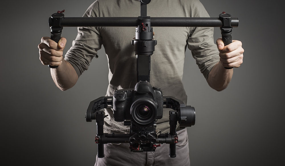 Camera Stabilizer Perlengkapan Membuat Vlog
