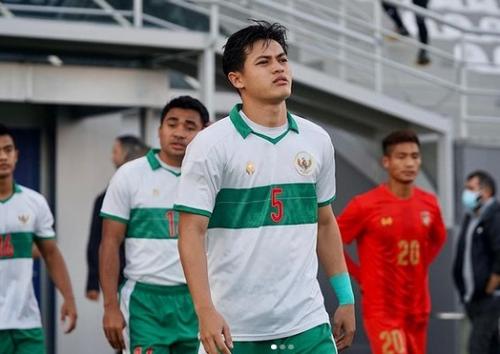 Alfeandra Dewangga pemain sepakbola Indonesia terganteng