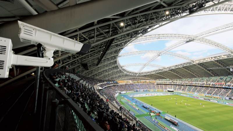 Membangun standar keamanan stadion