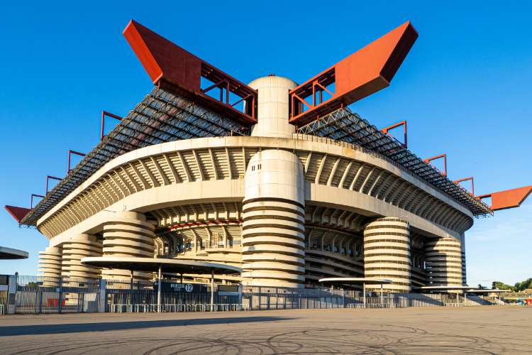 San Siro (Giuseppe Meazza)